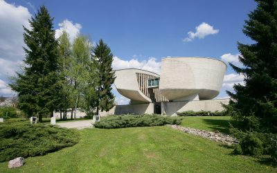 SLOVAK NATIONAL UPRISING MUSEUM